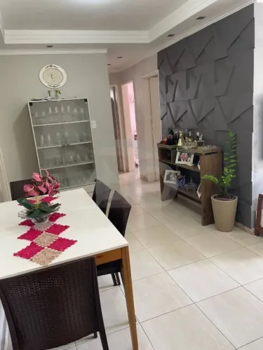 Condomínio Porto Seguro: Ap de 3/4 com Suíte e Varanda no Farolândia