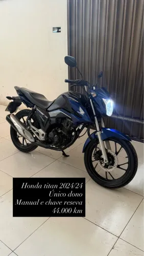 Titan 2024/24 vendo ou troco