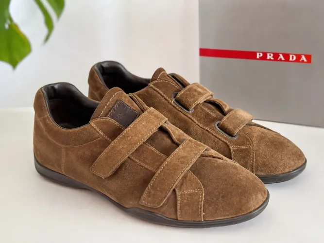 Prada Original Masculino em Camurça 39 