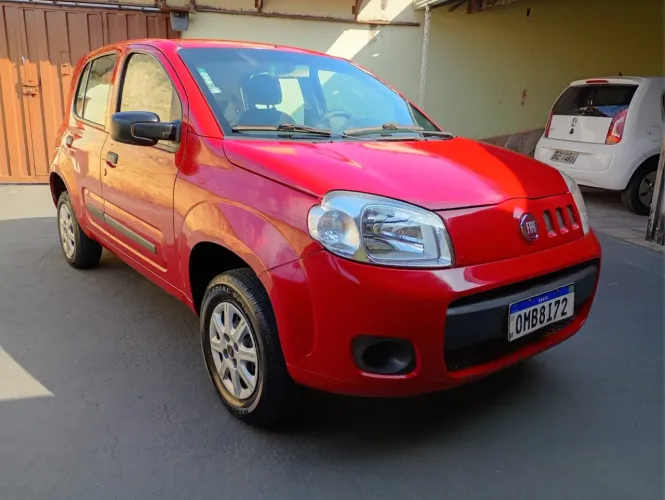 Fiat Uno Vivace/rua 1.0 EVO Fire Flex 8V 5P 2013