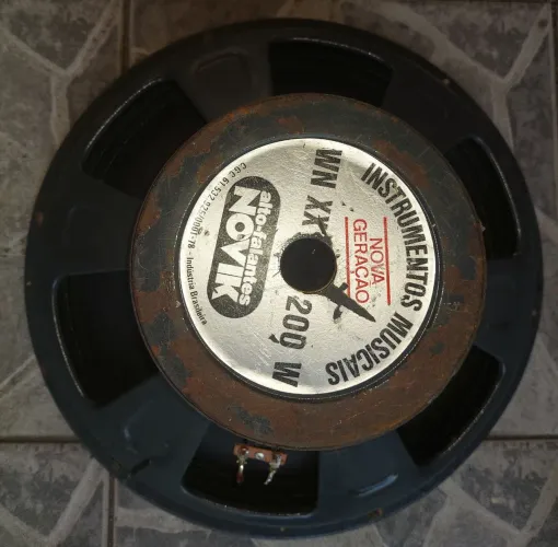 Auto-falante Novik 200W 15'