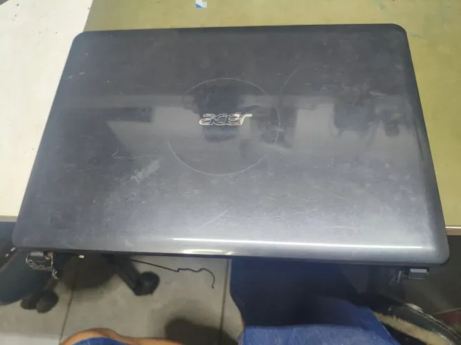 Carcaça Tampa Tela Notebook Acer E1 471 Zye3azqtlstn001 B714