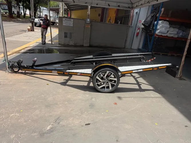 Carretinha para jet ski goiana