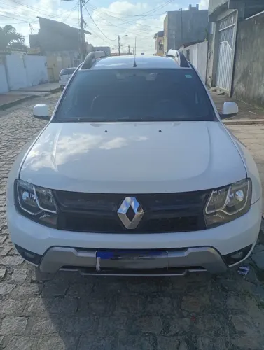 Renault Duster Dynamique 2.0 Hi-flex 16V Aut. 2016