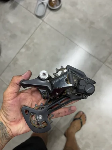 Cambuo deore 12v