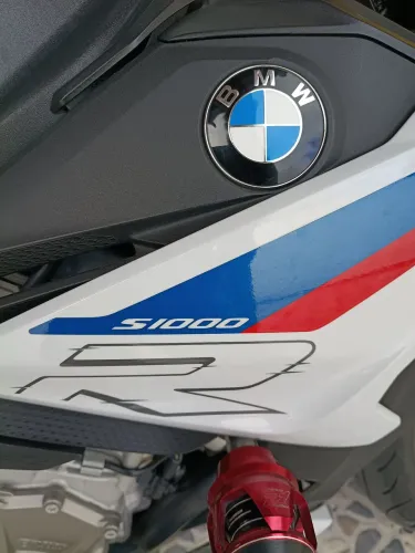 BMW S 1000r