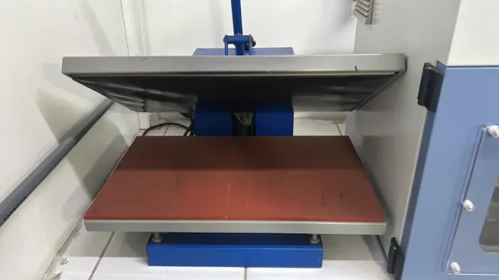 Prensa térmica plana sublimadora manual