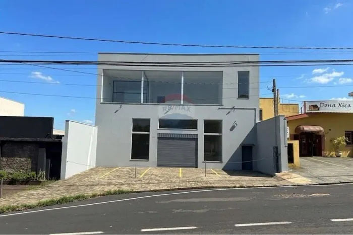 Ponto Comercial para alugar com 322 M² Localizado no Jardim Madalena em campinas/SP