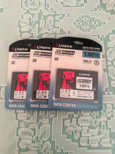 SSD Kingston DC600M Servidor, 1.92TB, SATA III, 2.5", SEDC600M/1920G Novo com Garantia