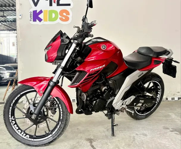 Yamaha Fazer 250 2023