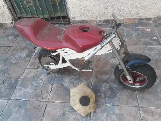 Mini Moto ( para peças ou montar )