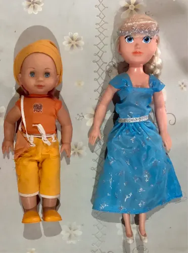 Bonecas de Plástico