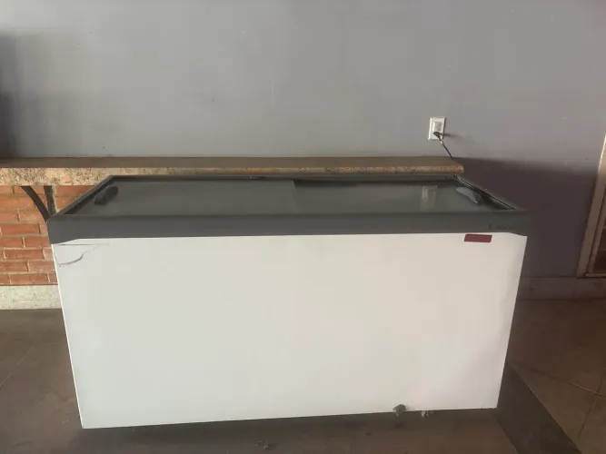 Freezer Horizontal Ghd-534  Gelopar Branco 534L 2 Tampas de Vidro 110v 