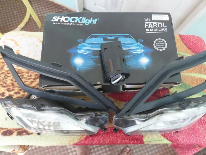 Vendo farol de neblina do gol e saveiro G8