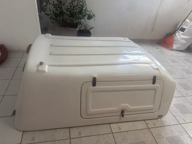 Capota de fibra 