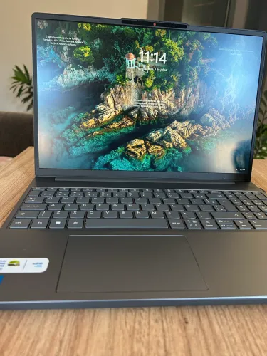 Notebook Lenovo IdeaPad Slim 3 i7 24GB 512GB