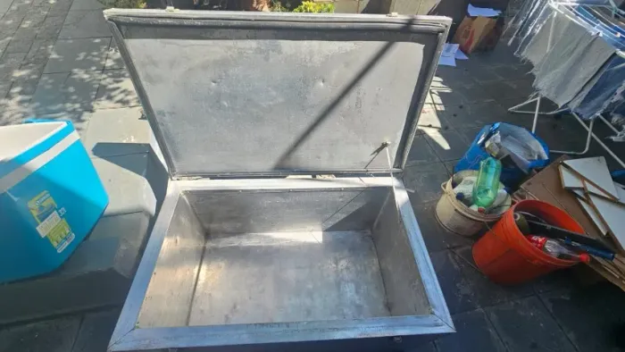 Caixa térmica para bebidas 120 lts