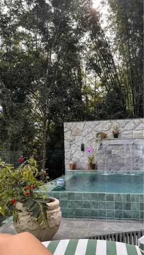 Casa a beira rio na barra do sana