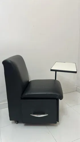 Ciranda para manicure sem marcas de uso, praticamente nova! 150$ 