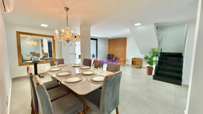 Casa com 5 quartos para alugar, 230 m² por R$ 15.624/mês - Camboinhas - Niterói/RJ