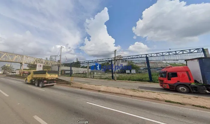 Terreno com 3.800 m² às margens da BR.381 ao lado do Hotel Íbis Betim-MG