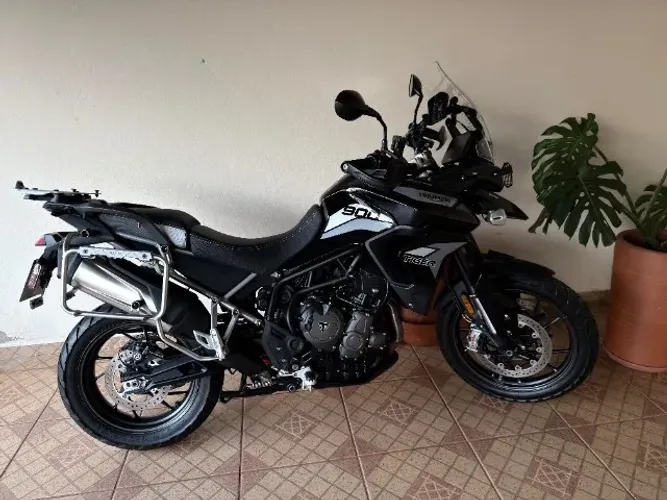 Triumph Tiger 900 GT Pro