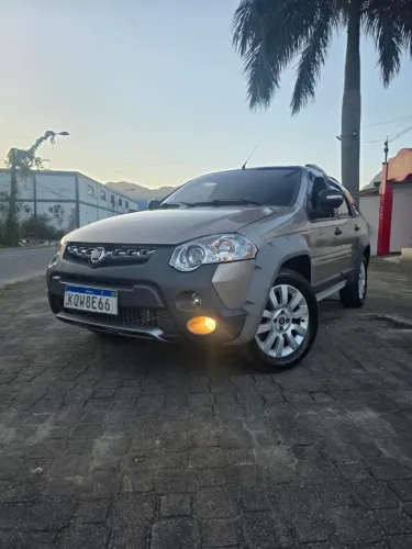 Fiat Palio Weekend Adventure Locker 1.8 Flex 2015