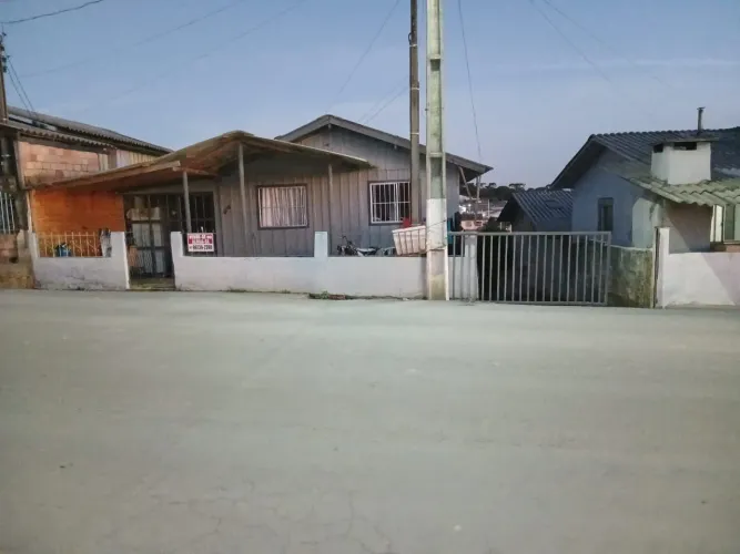 Casa a venda correia pinto SC 320