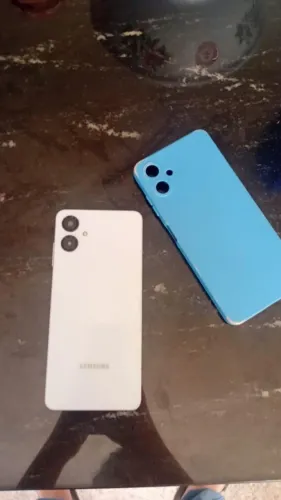 Samsung Galaxy A06 branco