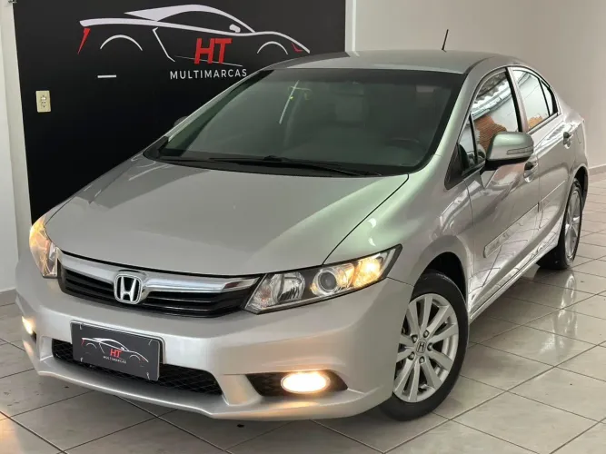 Honda Civic Sedan LXR 2.0 Flexone 16V Aut. 4P 2014