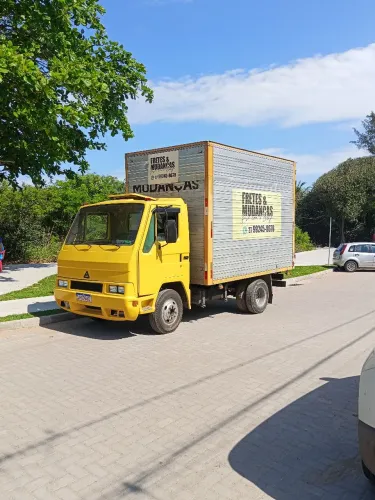 Caminhão Agrale 1600D