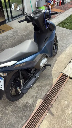 Vende-se Biz Ex com apenas 33km rodados