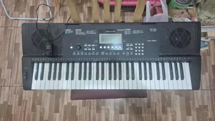 Teclado usado (para Iniciantes) - Revas KB-330