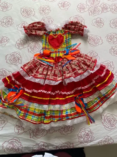 Vestido junino !! tamanho 8 anos