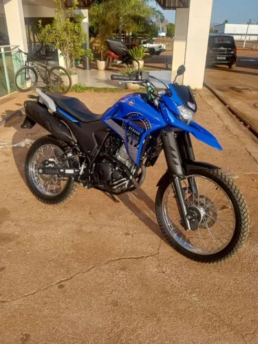 Vende-se XTZ lander 250