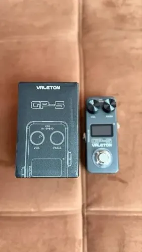 Mini pedaleira Valeton GP5