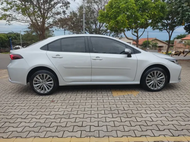 Toyota Corolla XEI 2.0 Flex 16V Aut. 2025