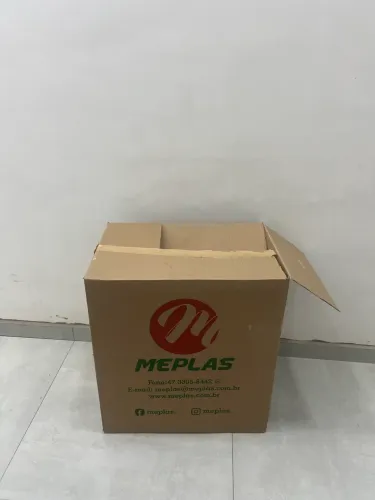 Caixa papelão para mudança
