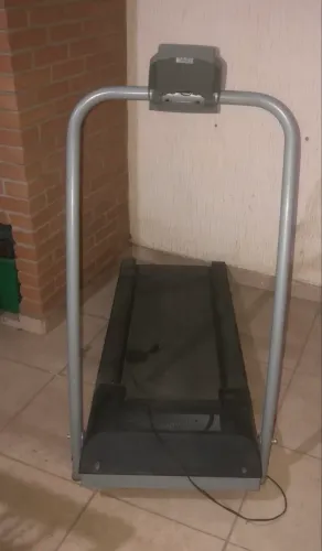Vendo esteira