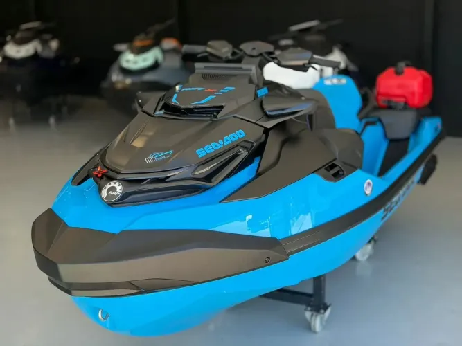 Jet Ski Sea Doo RXT-Xrs 325