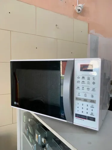 Microondas LG easy clean