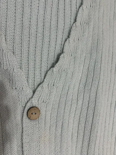 Cardigan comprido de linha azul claro