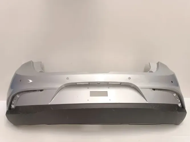 Parachoque Traseiro | Fiat Argo 2017 A 2023 | C/Furo Sensor - Usado/Original #Prata