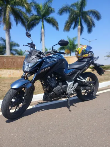 Cb 300 ABS 2025