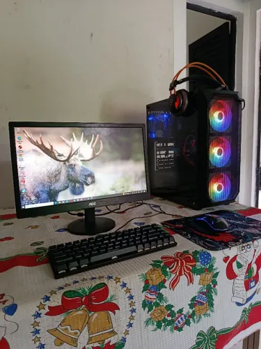 COMPUTADOR GAMER/4 RGB/8GB/i5°4/SSD256/19.5/WIFI5G/BLUETOOTH/COMPLETO(BARATO)?
