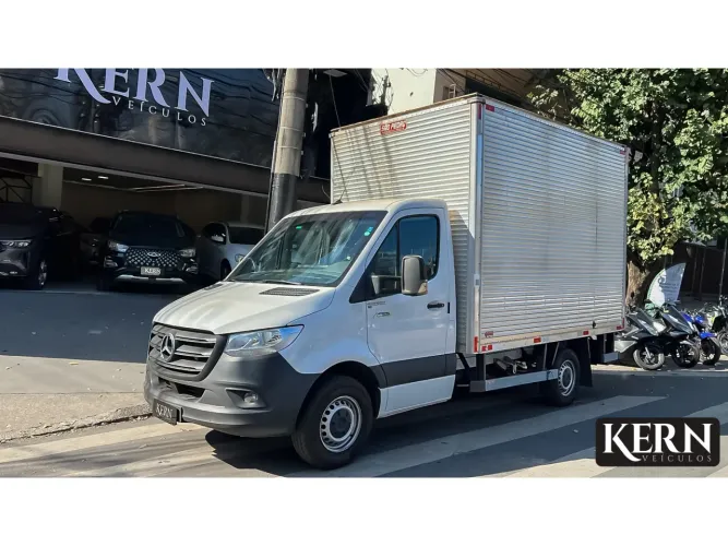 Mercedes-Benz Sprinter 2025
