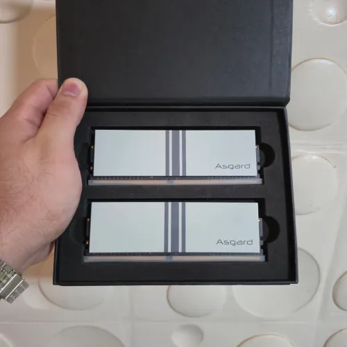 Memoria Ram Asgard Valkyrie RGB 16GB (8x2) 3200Mhz DDR4