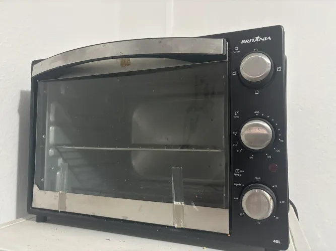 Forno elétrico Britânia 40L