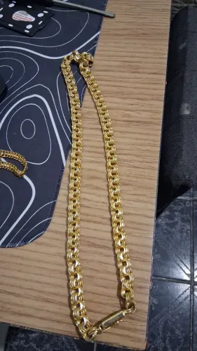 Vendo cordões novos quem tiver interesse vem pv!!