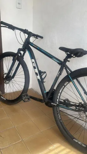 Vendo bicicleta GTI aro 29 semi nova 